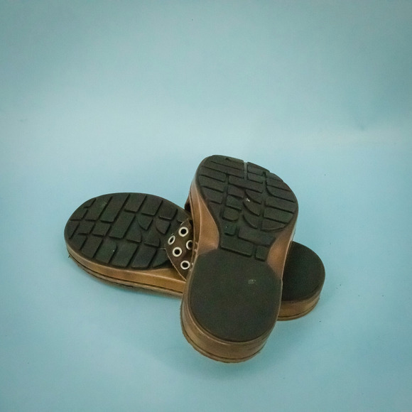 Naot 41 Size 10-10.5 Brown Leather Grommet Slip On Slides Comfort Sandals - Picture 5 of 7